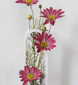 ดอกคริสแซนทีมั่มประดิษฐ์ ในแจกัน สีชมพู